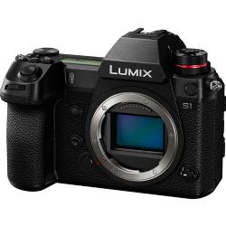 Panasonic Lumix S1 Mirrorless Camera with 24-105mm Lens